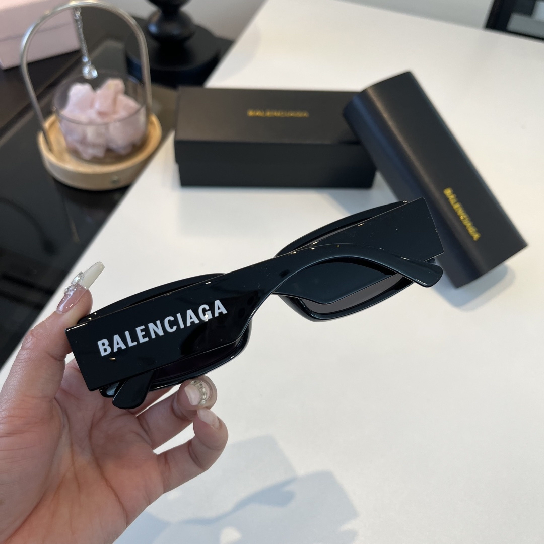 Balenciaga glasses-41