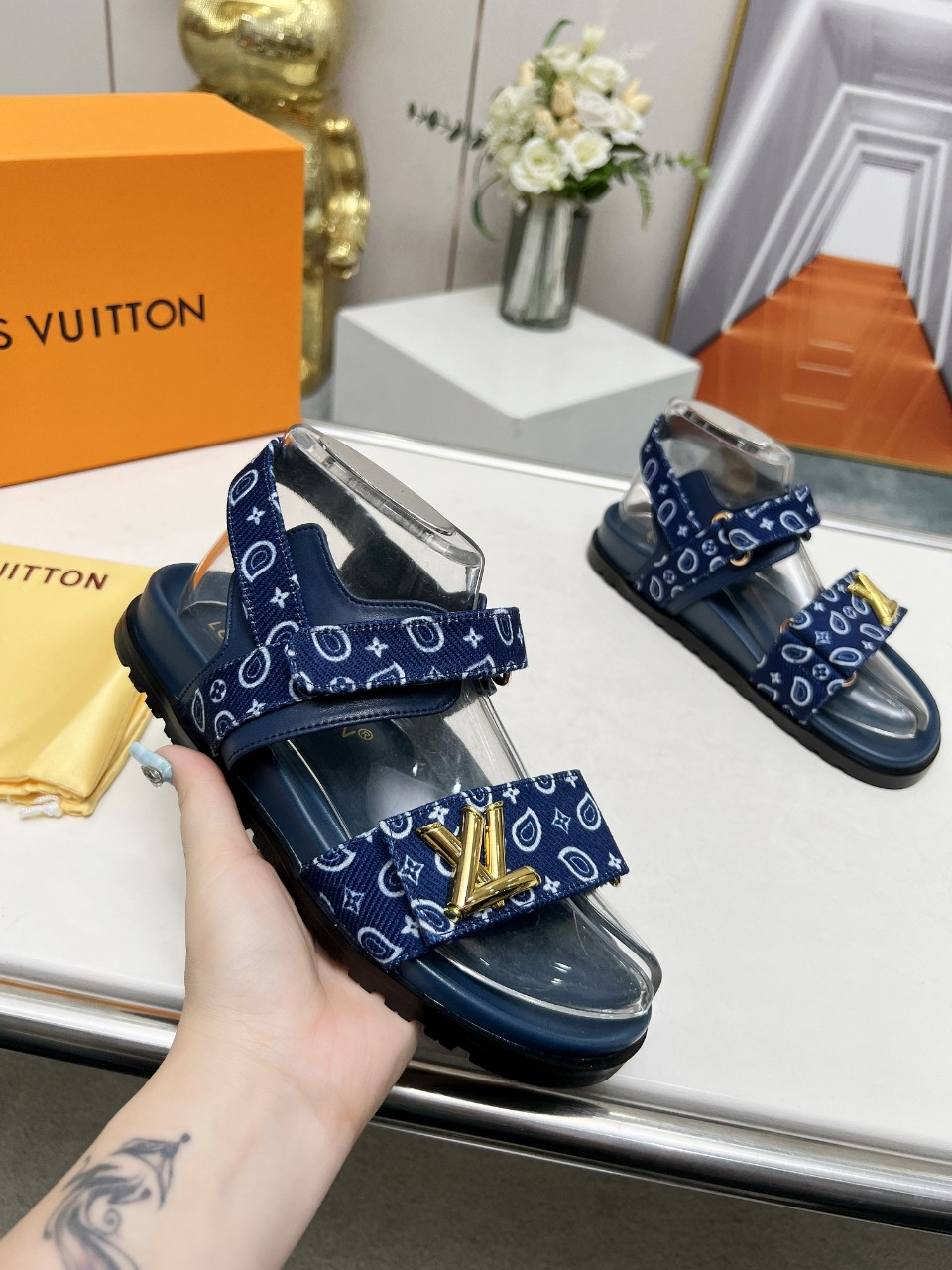 LV Summer footwear