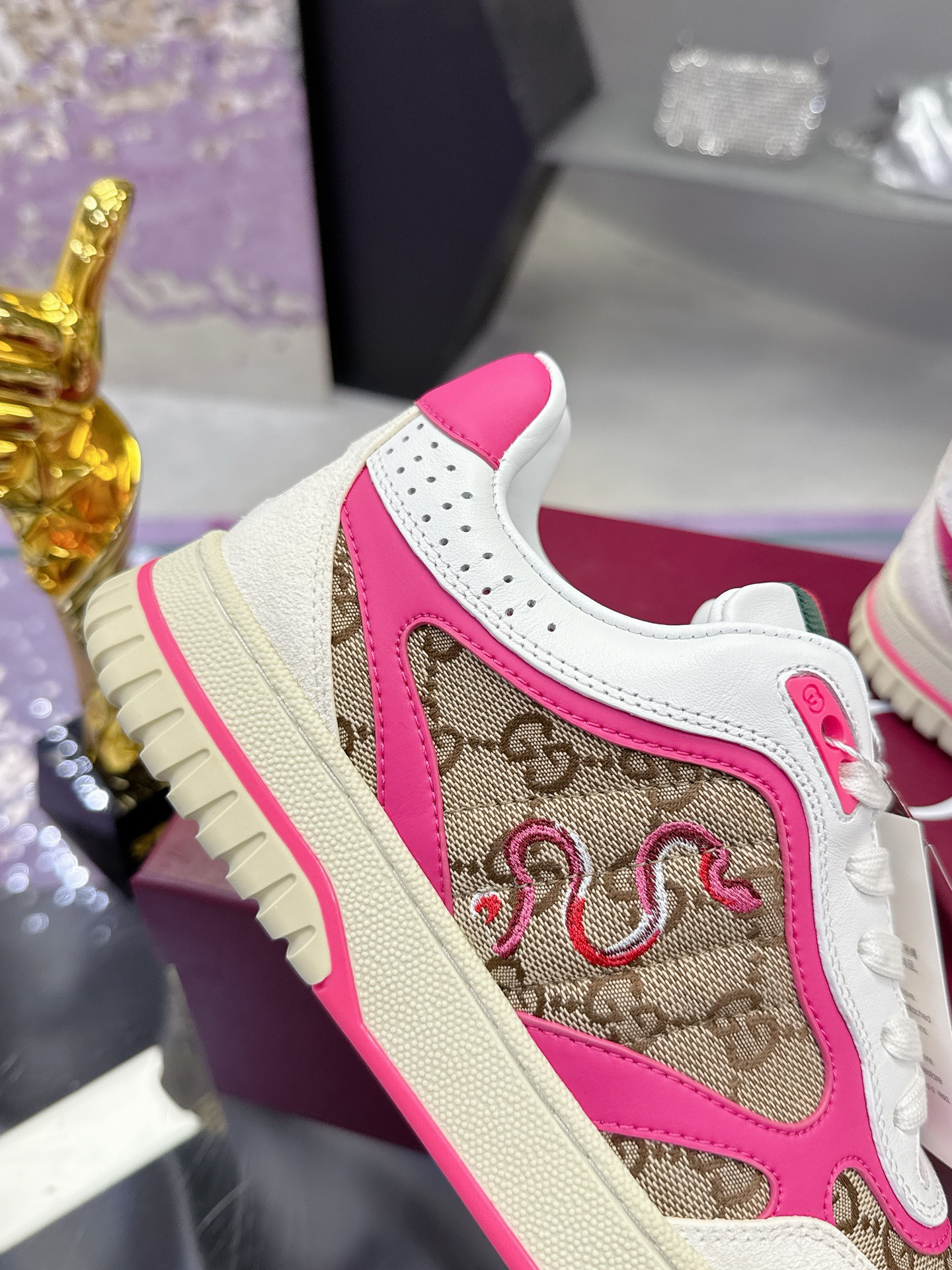 Gucci Sneakers-135
