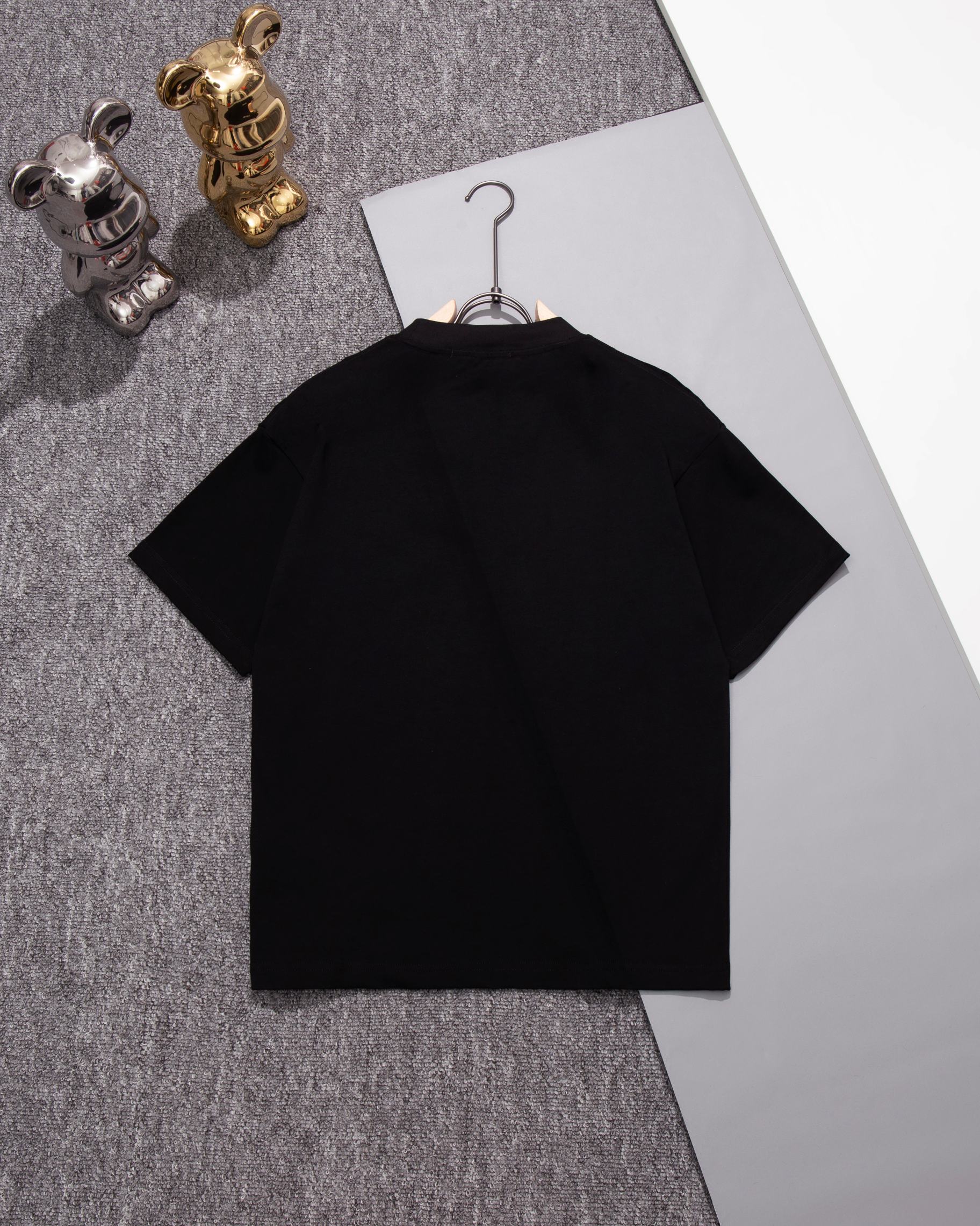 Chanel Clothing-134