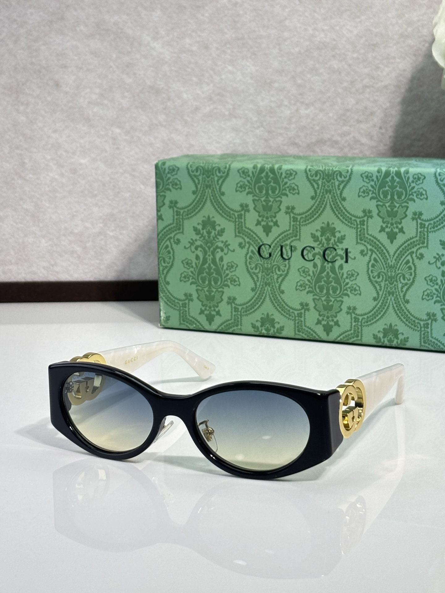 Gucci glasses-51