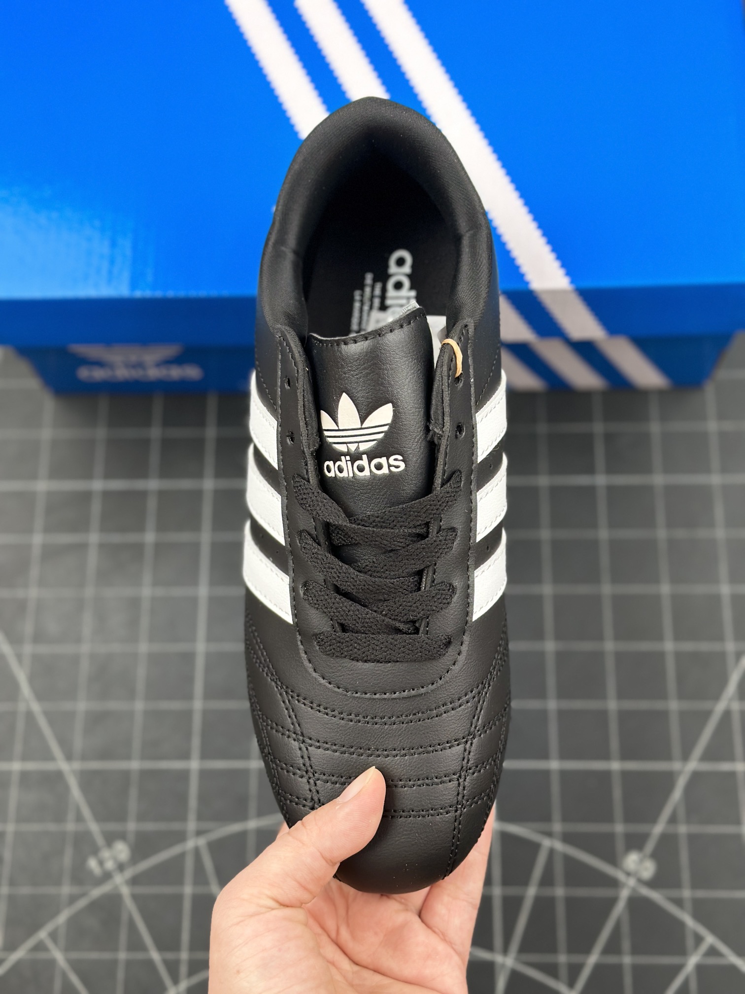Adidas Sneakers-166
