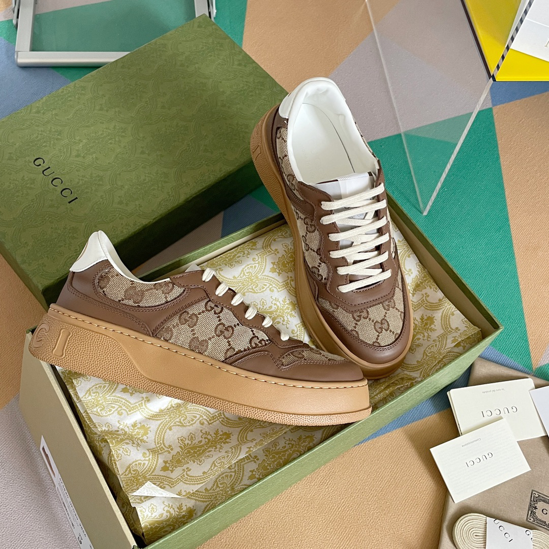 Gucci Sneakers-165