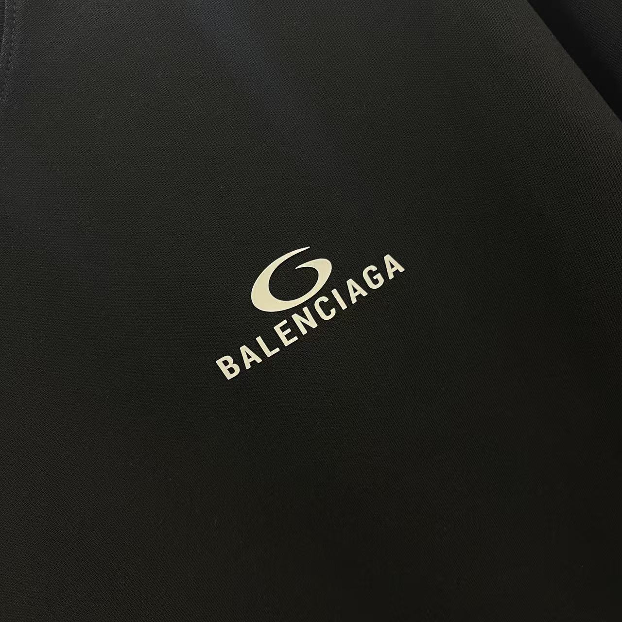 Balenciaga clothing-92