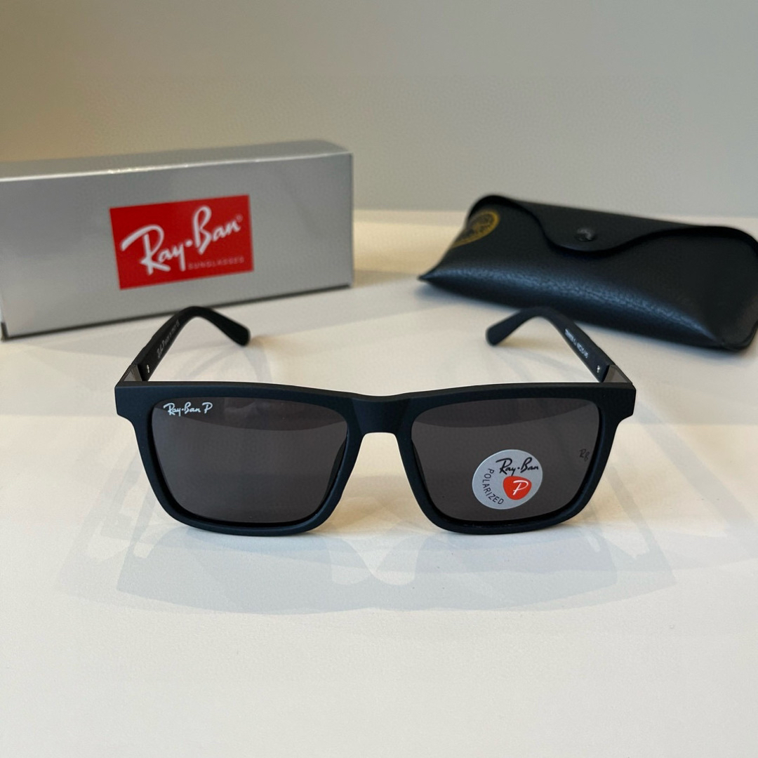 Ray-Ban glasses-1