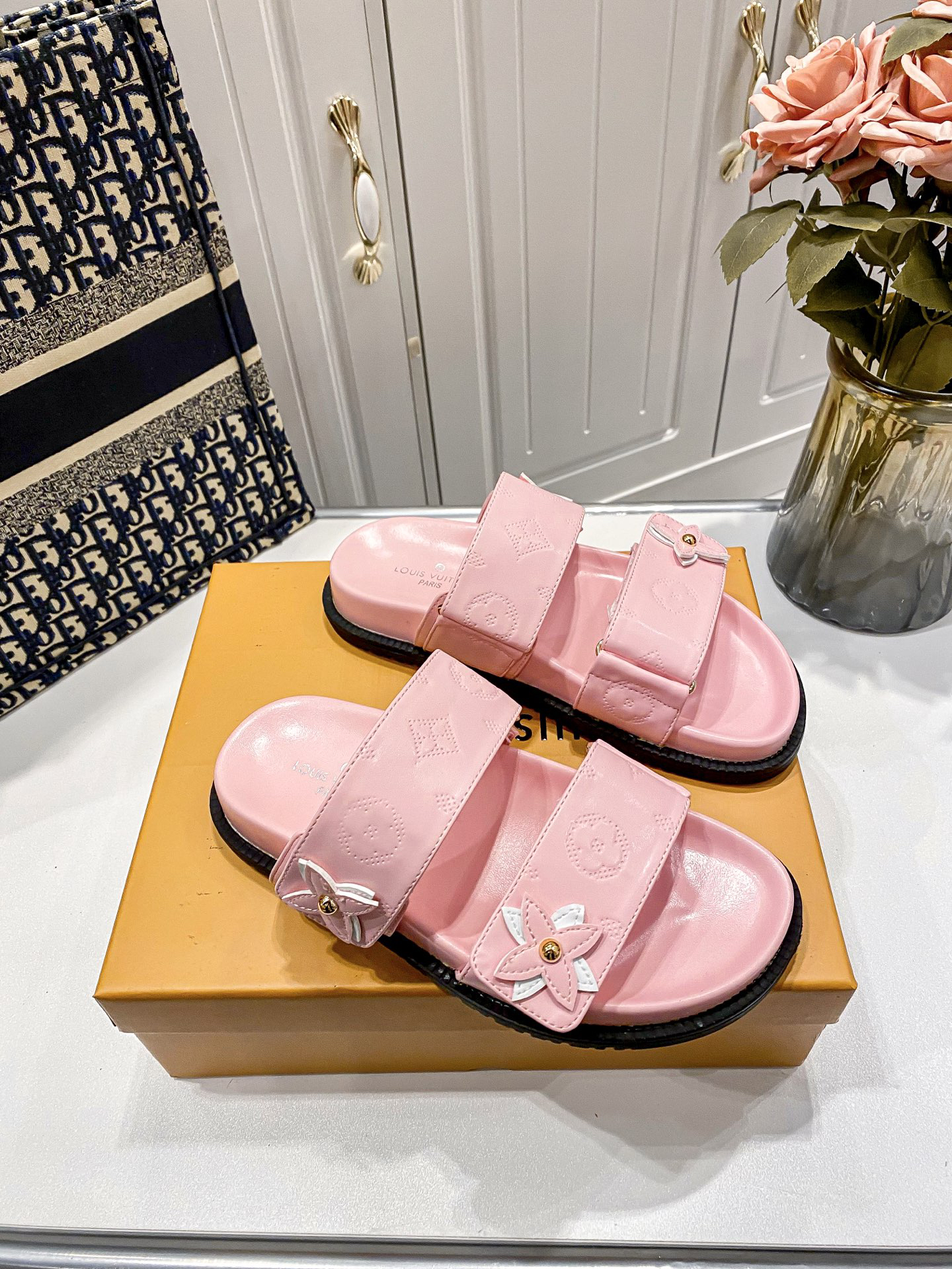 LV Summer footwear