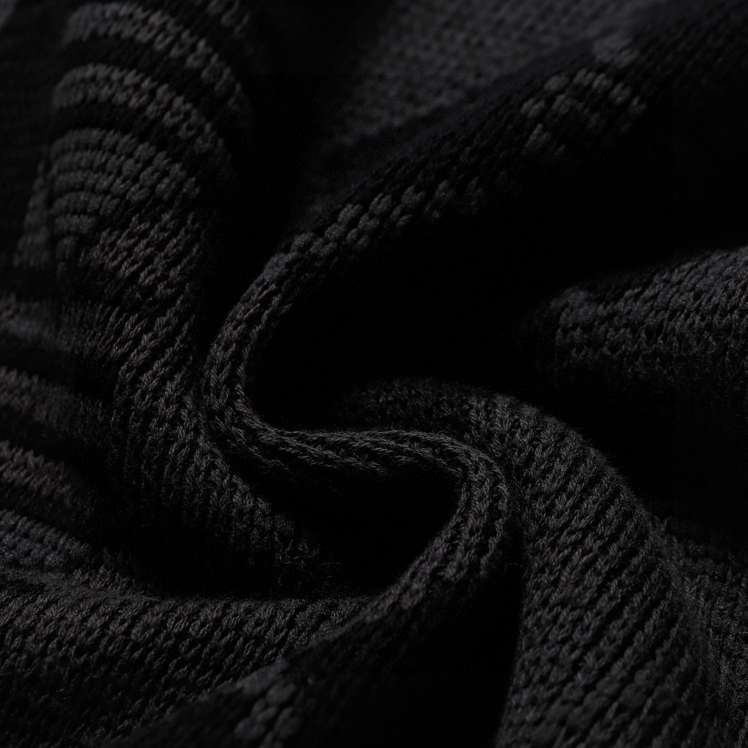 Balenciaga Clothing-256