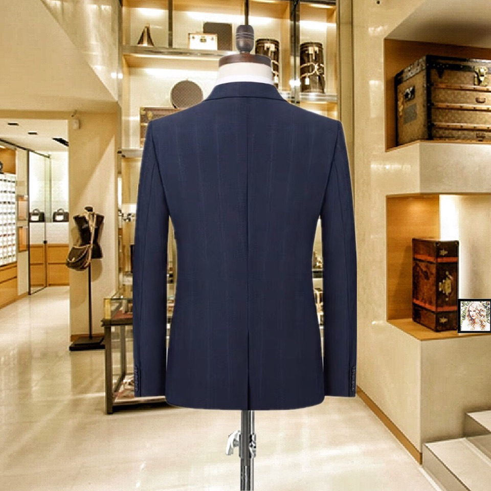 Prada Clothing-118