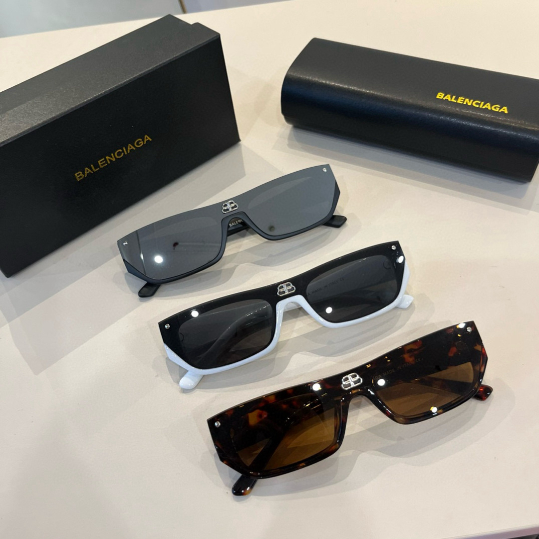 Balenciaga glasses-51