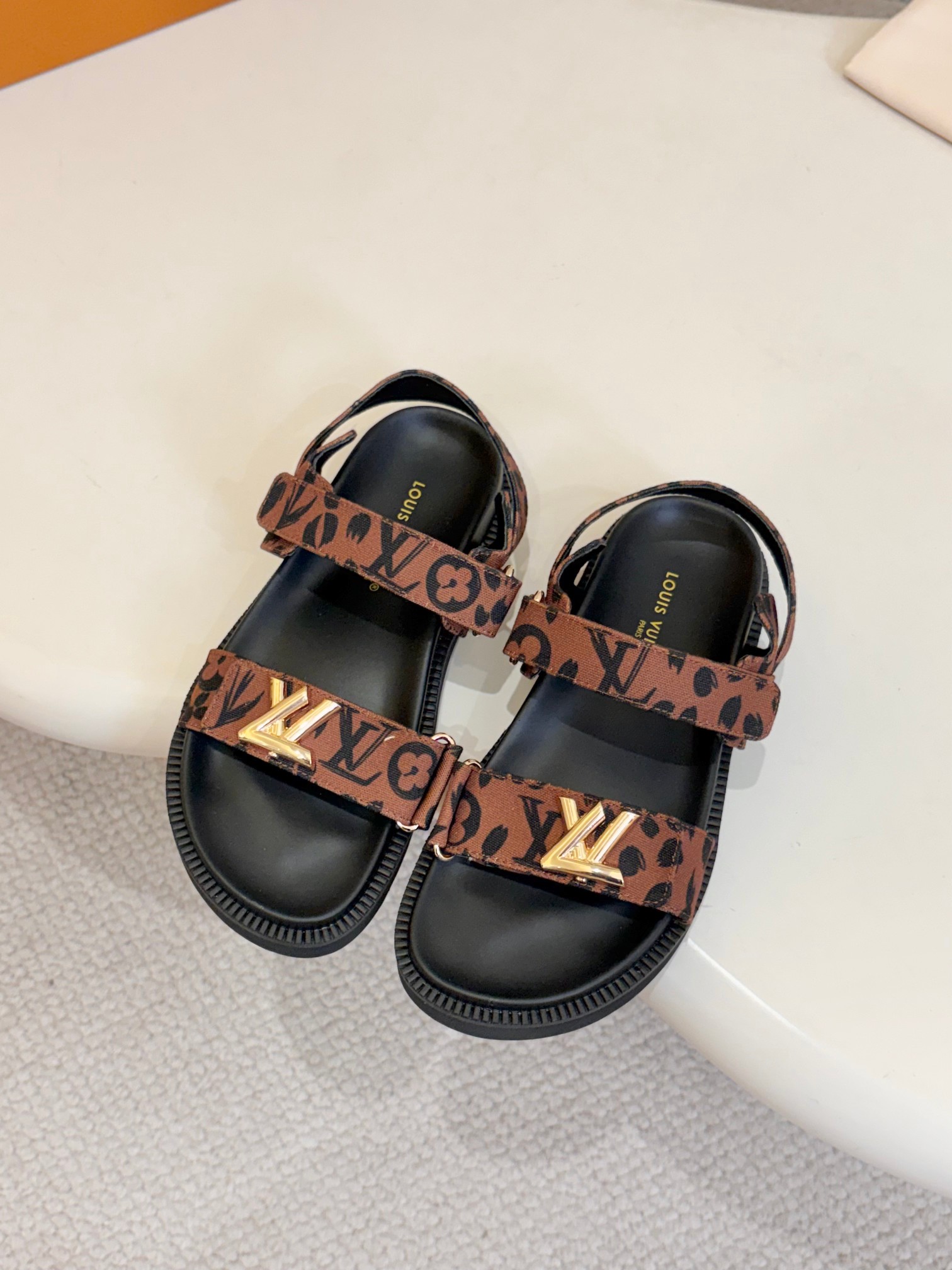 LV Summer footwear