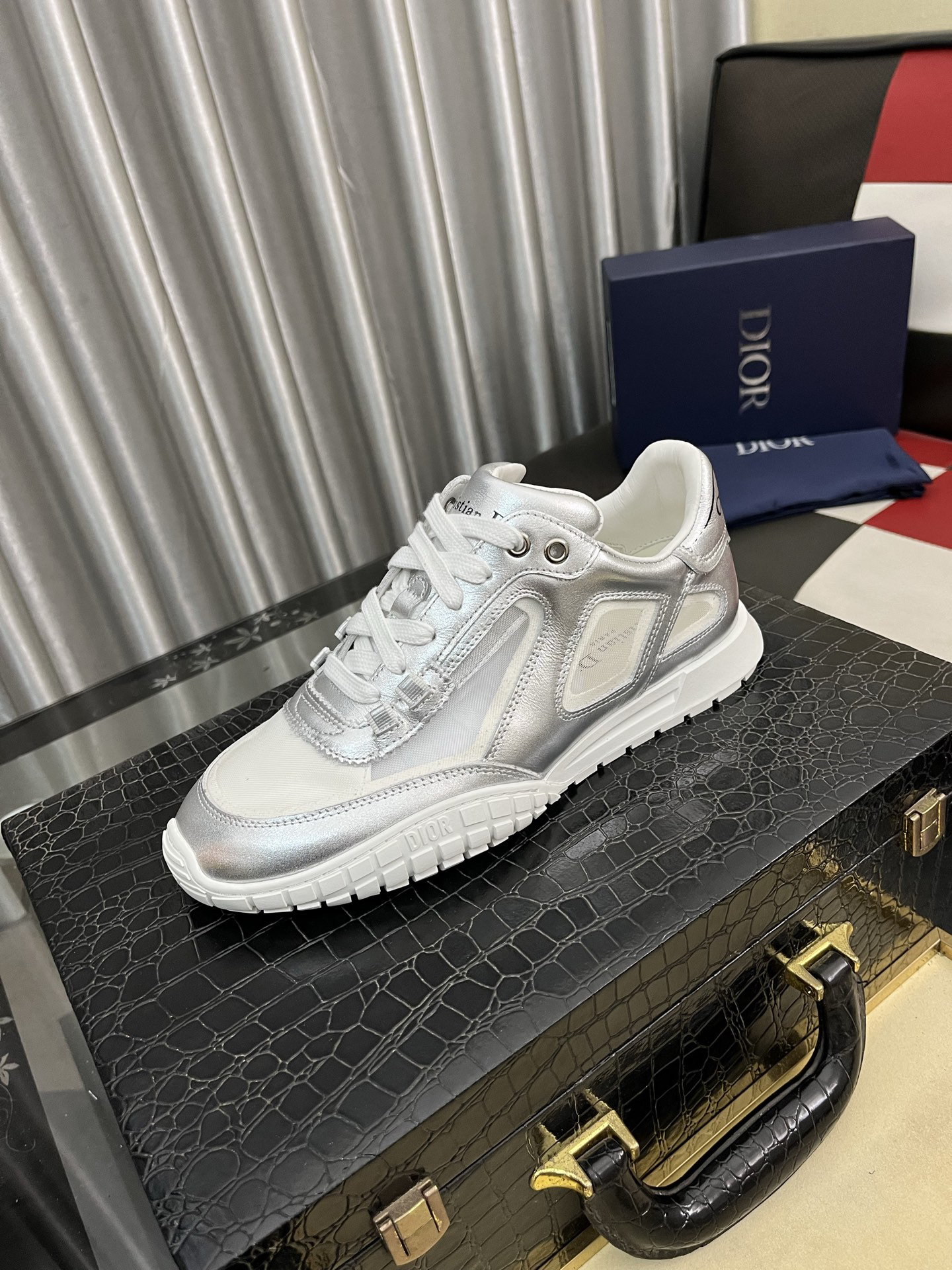 Dior Sneakers-43