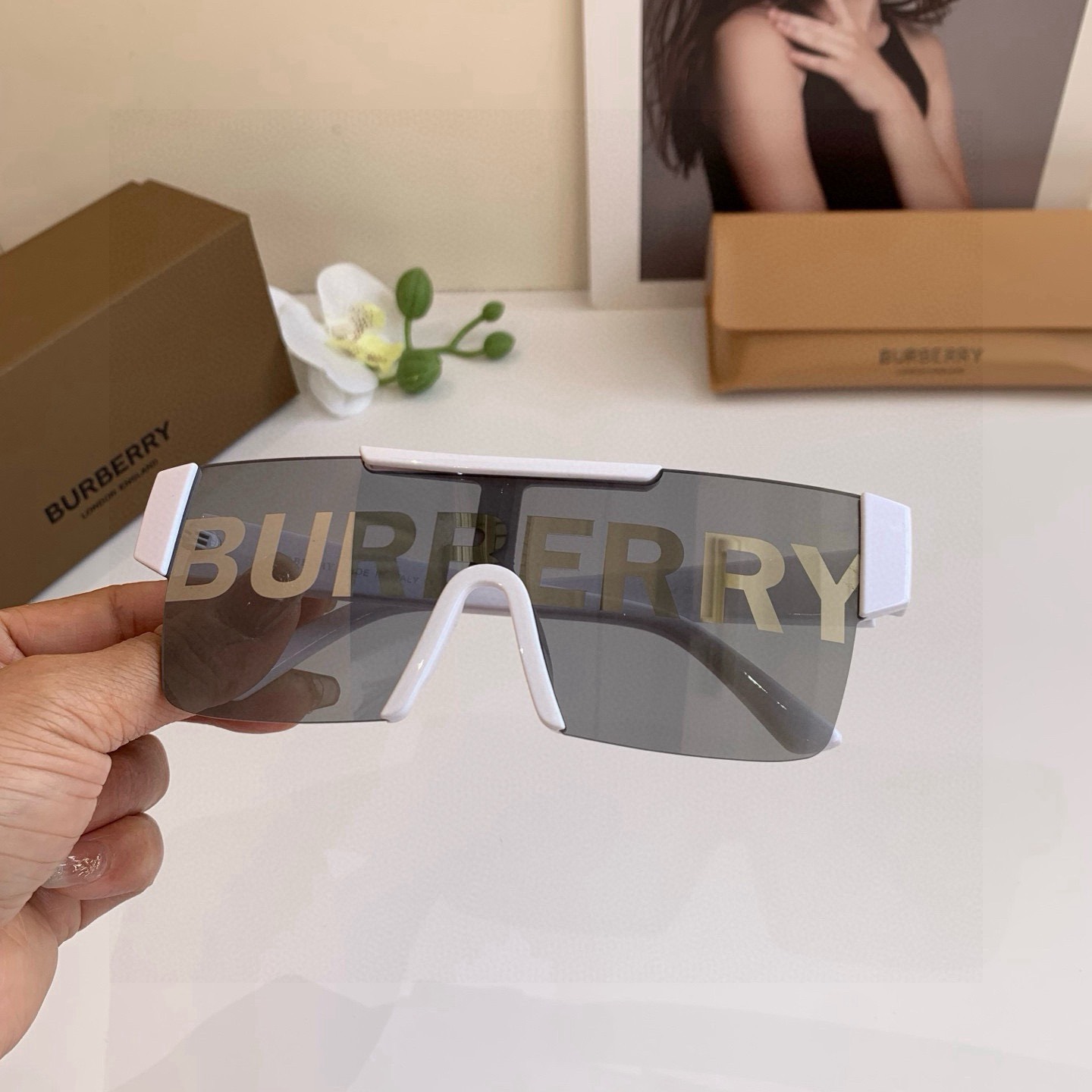 Burberry glasses-62
