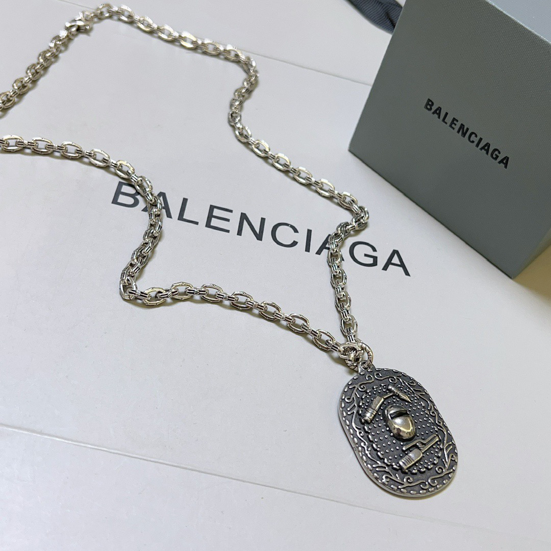 Balenciaga necklace-86