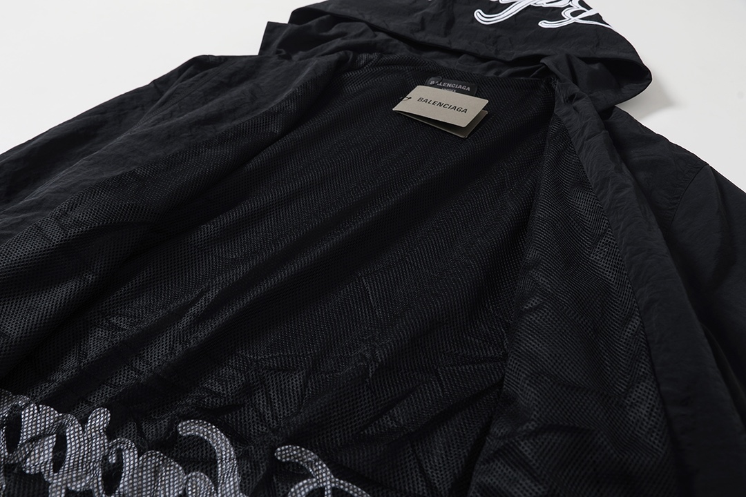 Balenciaga Clothing-318