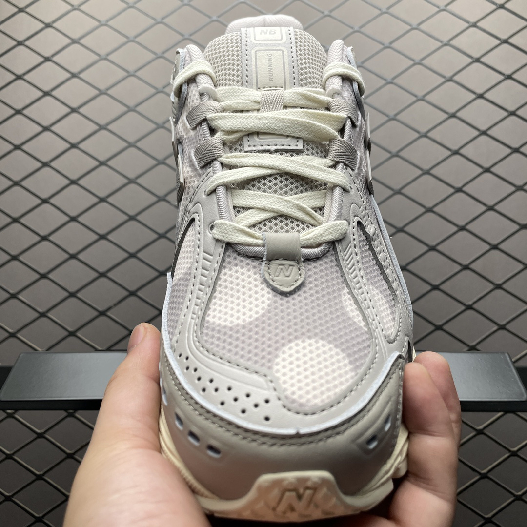 New Balance Sneakers-35