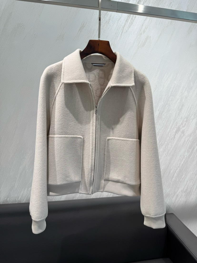 Hermes Clothing-325