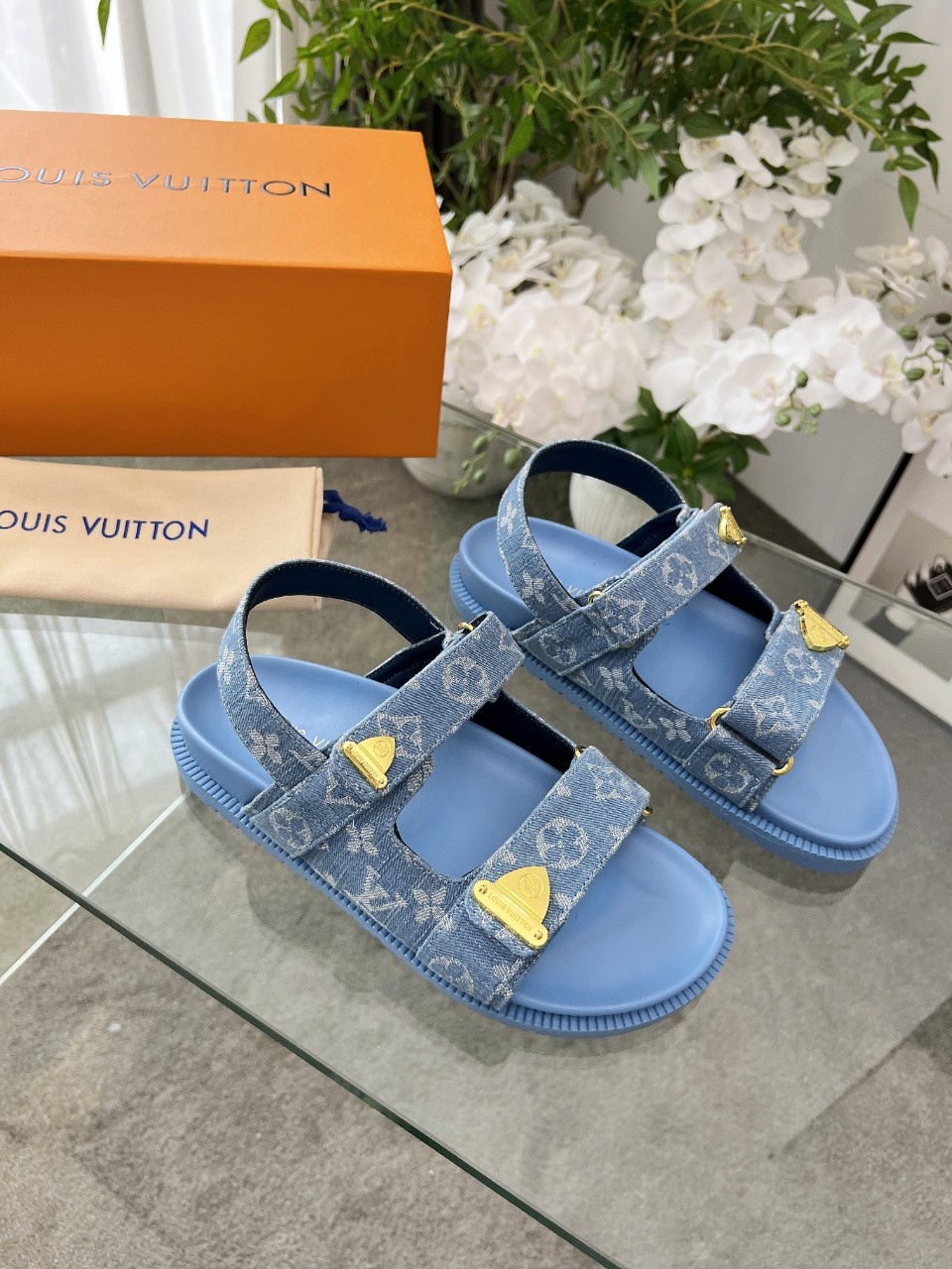 LV Summer footwear