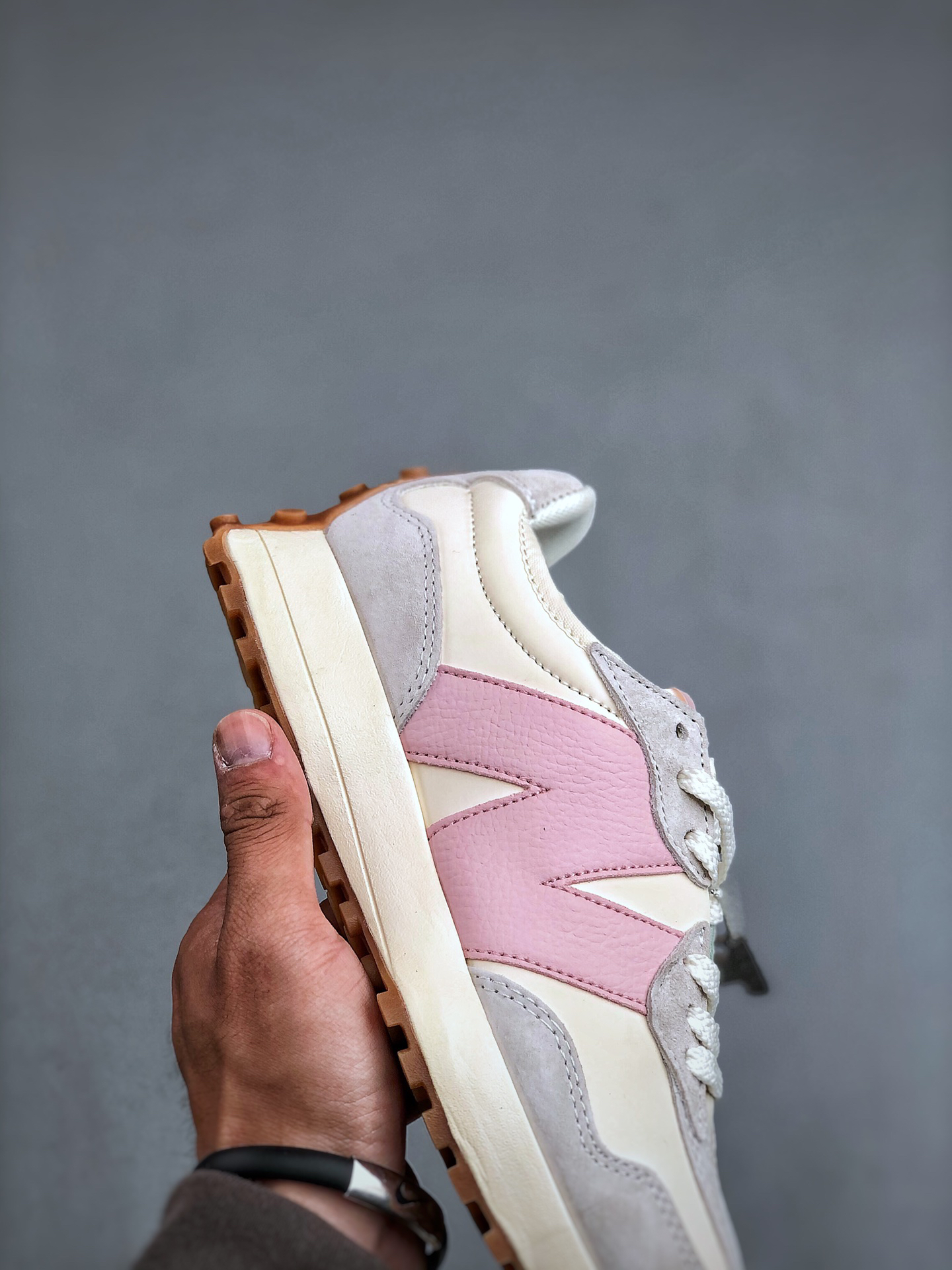 New Balance Sneakers-323