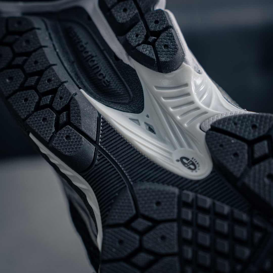 New Balance Sneakers-348