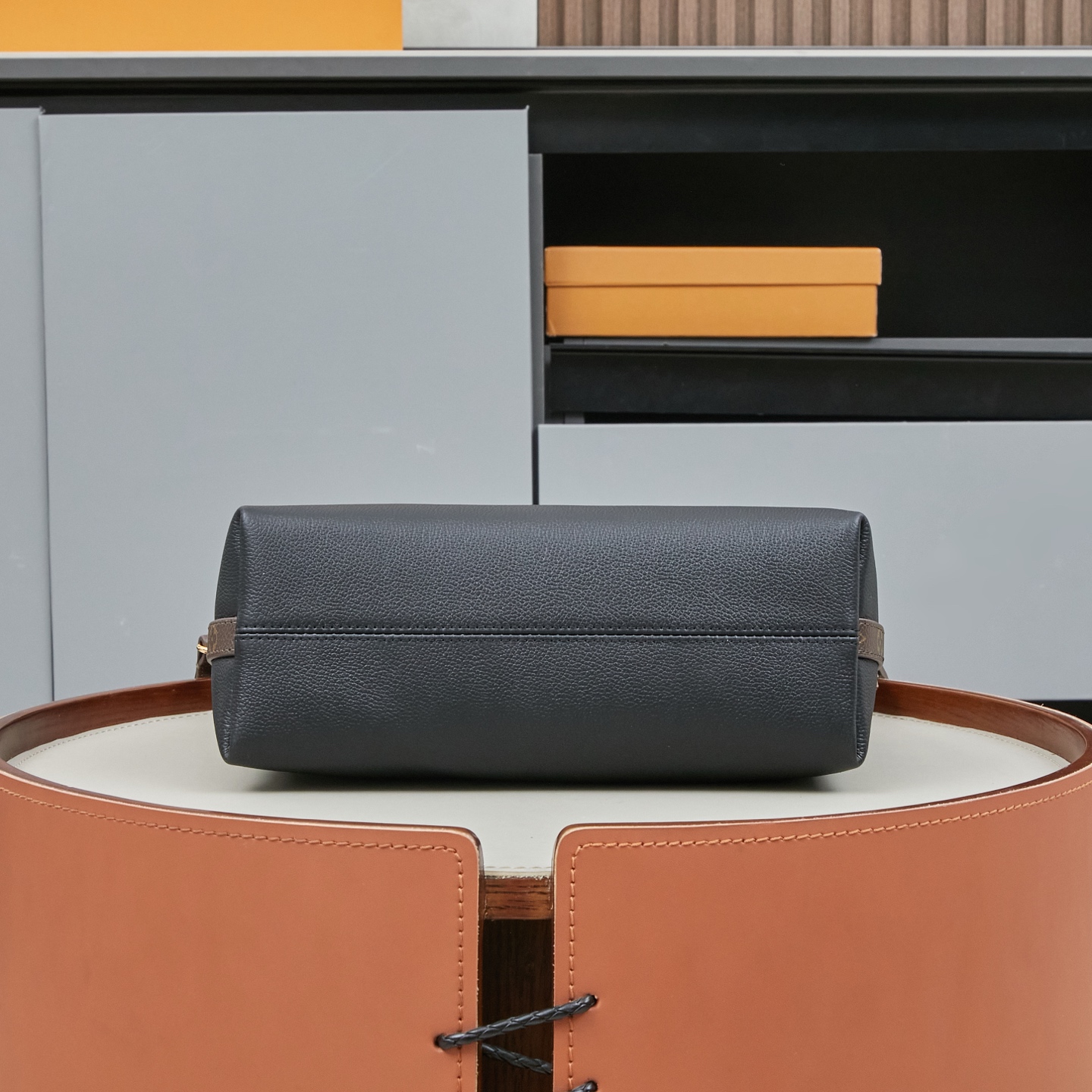 Louis Vuitton Hot New Product-14