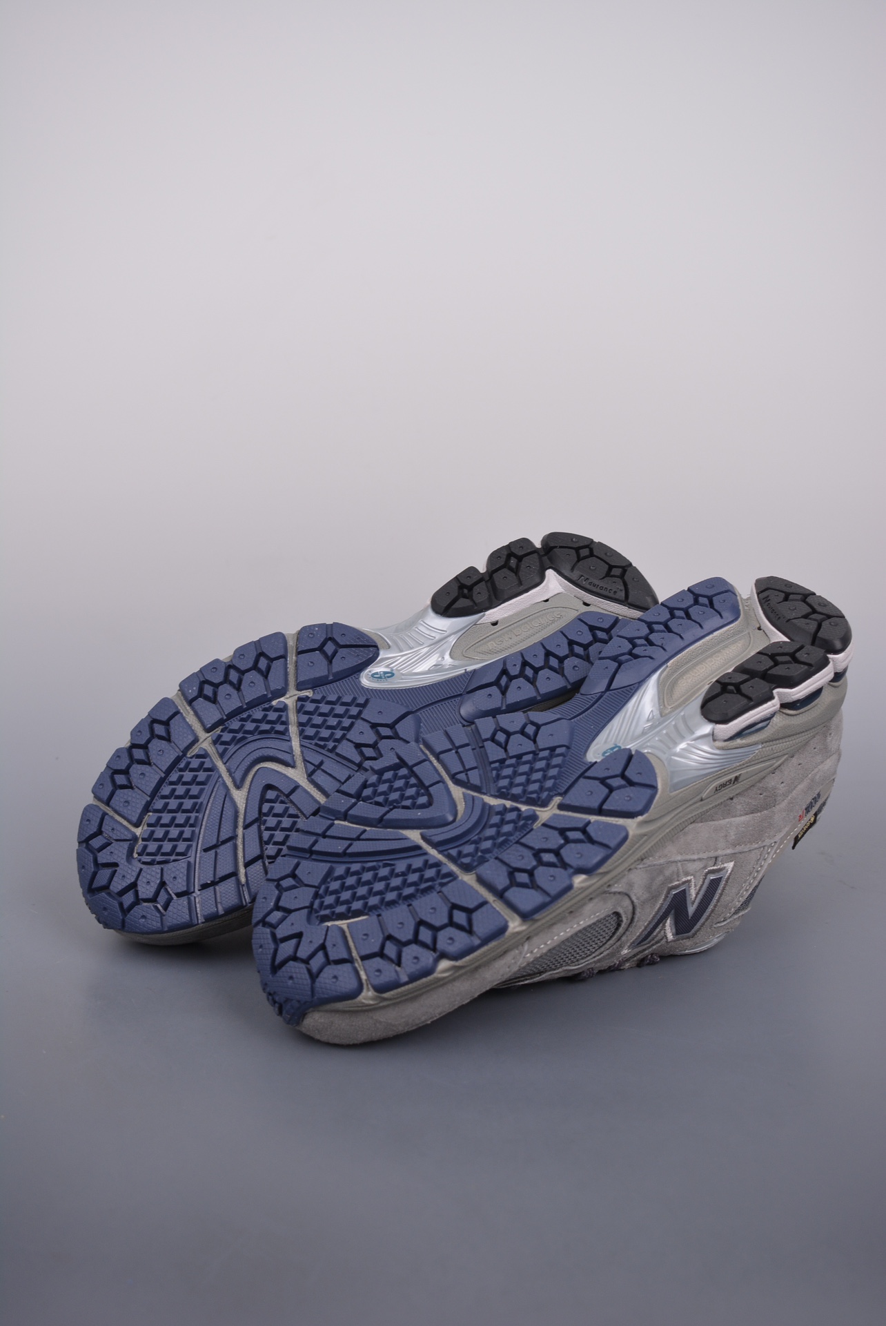 New Balance Sneakers-33