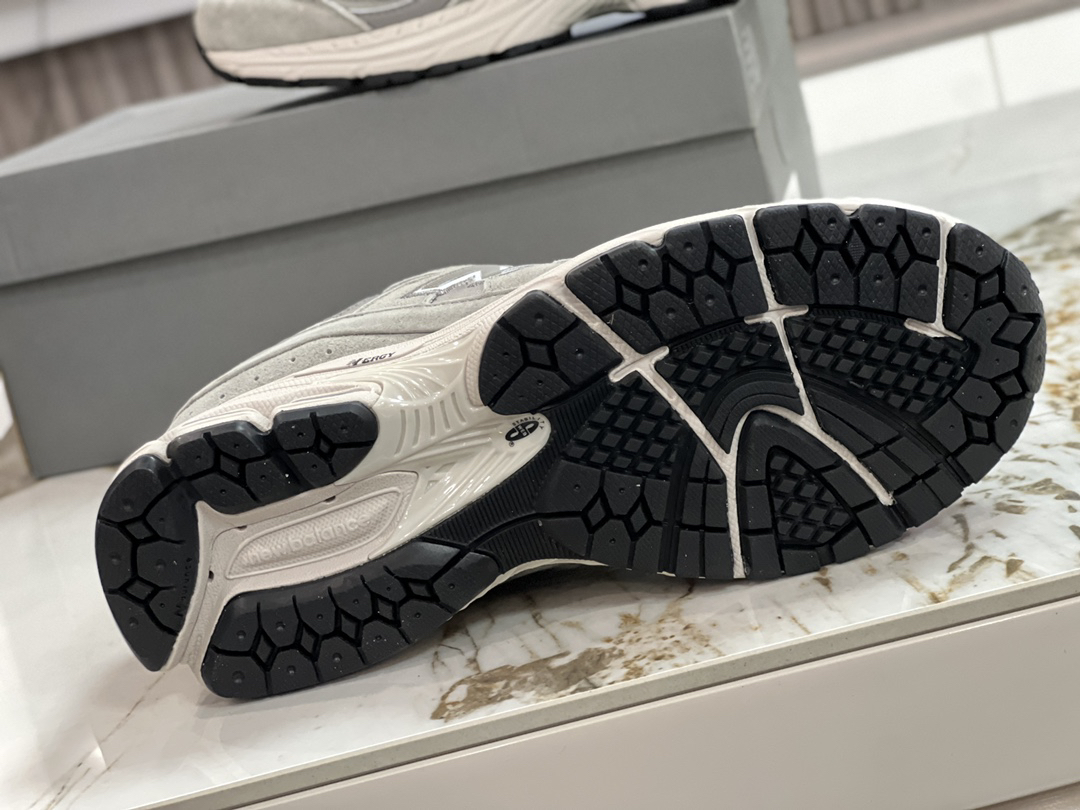 New Balance Sneakers-131