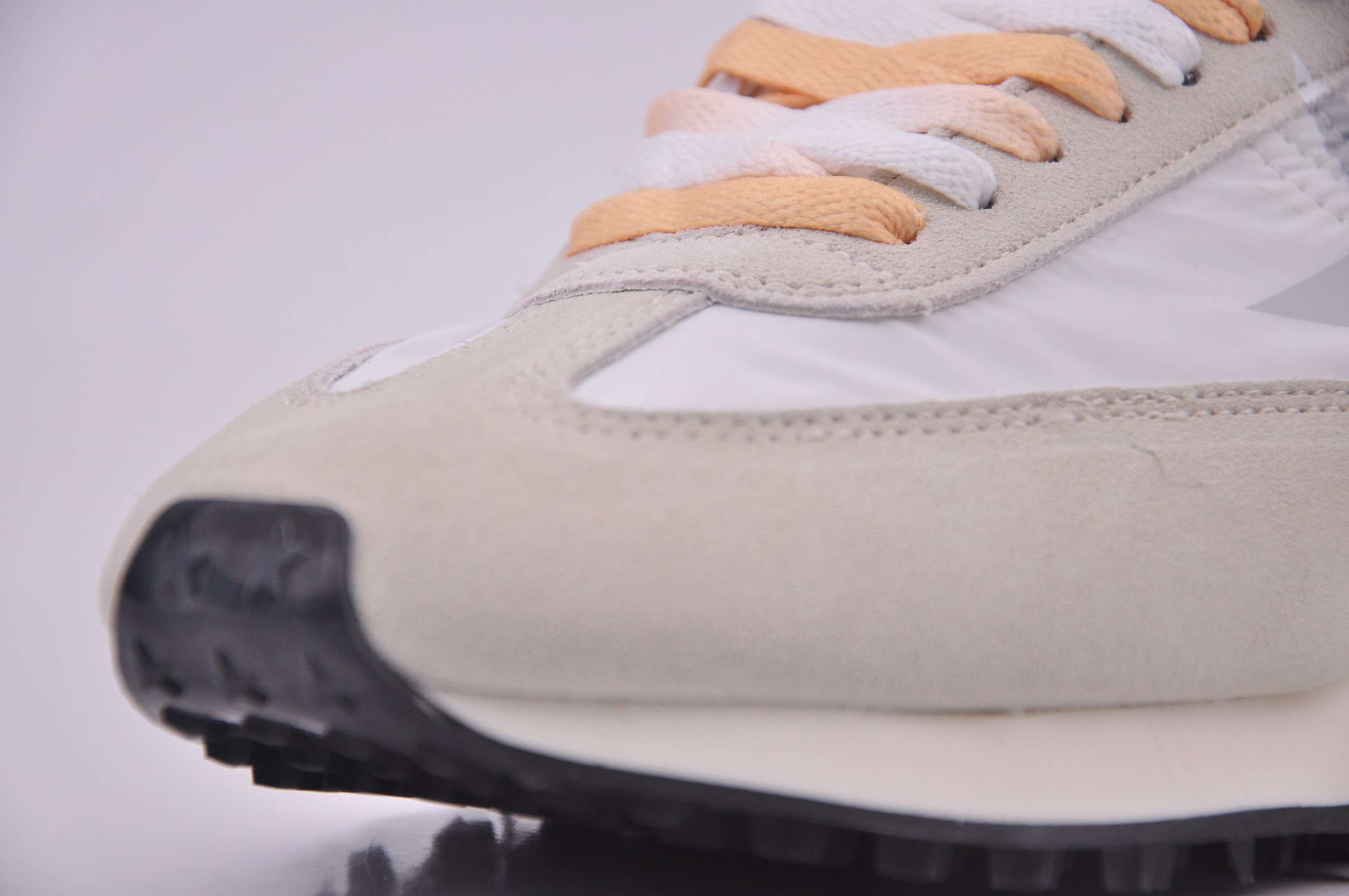 Golden Goose Sneakers-70
