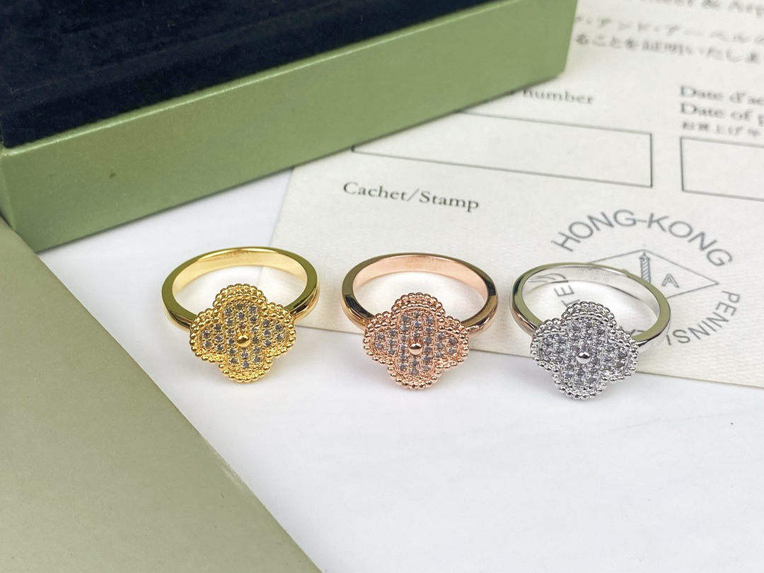 Van Cleef & Arpels ring-18