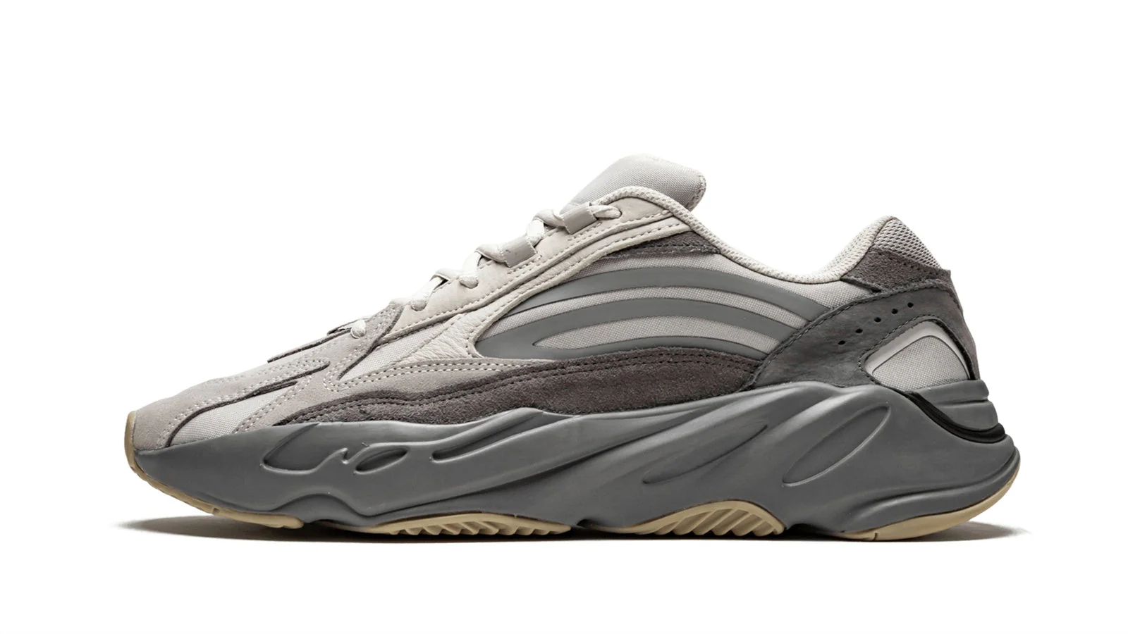 YEEZY BOOST 700 V2 