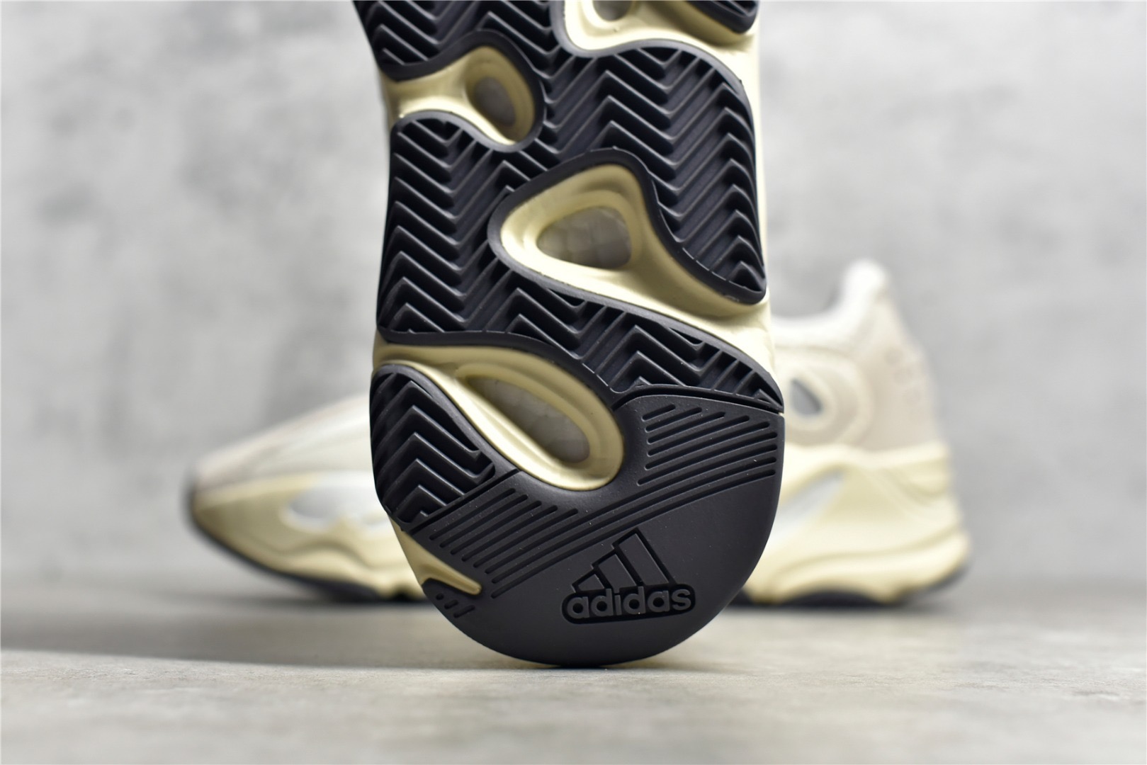 Adidas Sneakers-343
