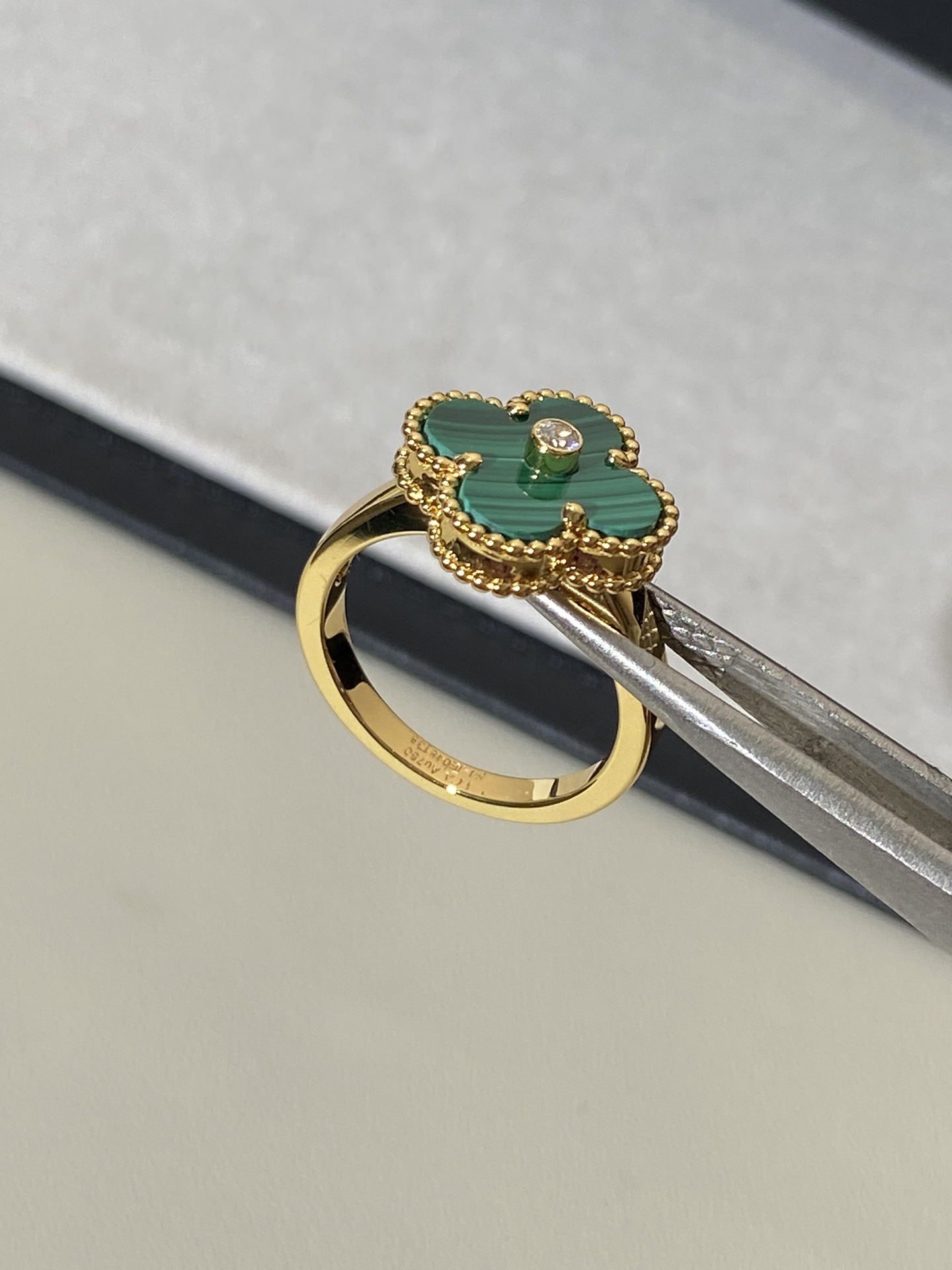 Van Cleef & Arpels ring-26