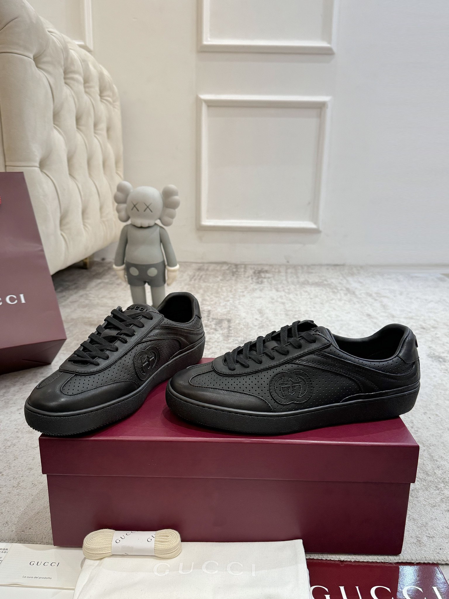 Gucci Sneakers-226