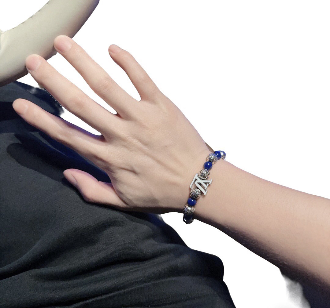 LV Bracelet-40