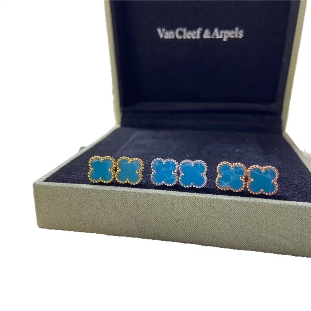 Van Cleef & Arpels earring-76