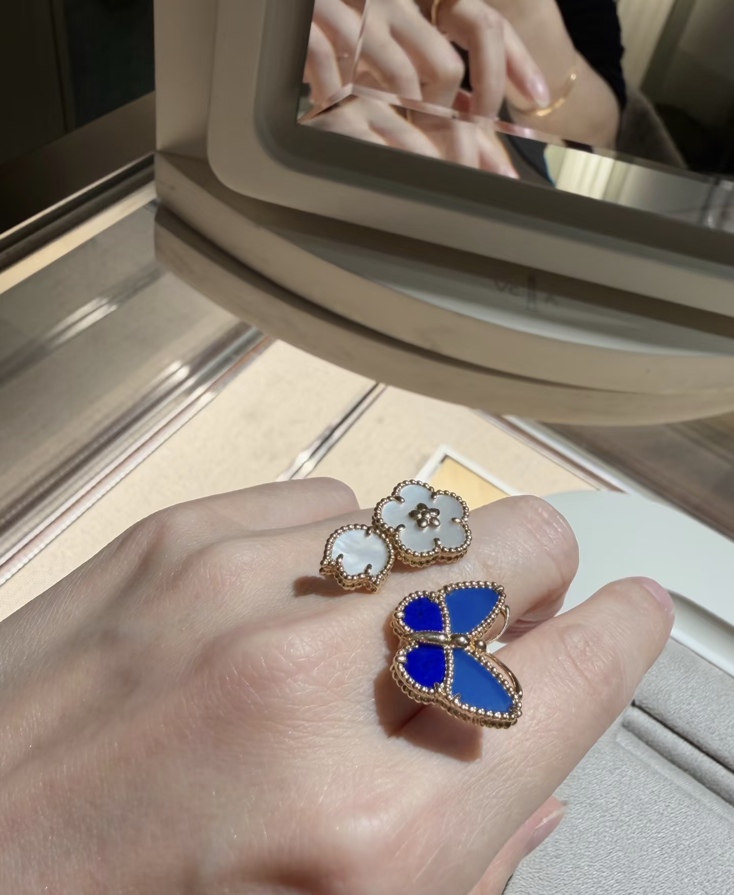 Van Cleef & Arpels ring-29