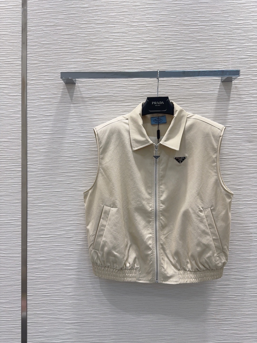 Prada Clothing-268