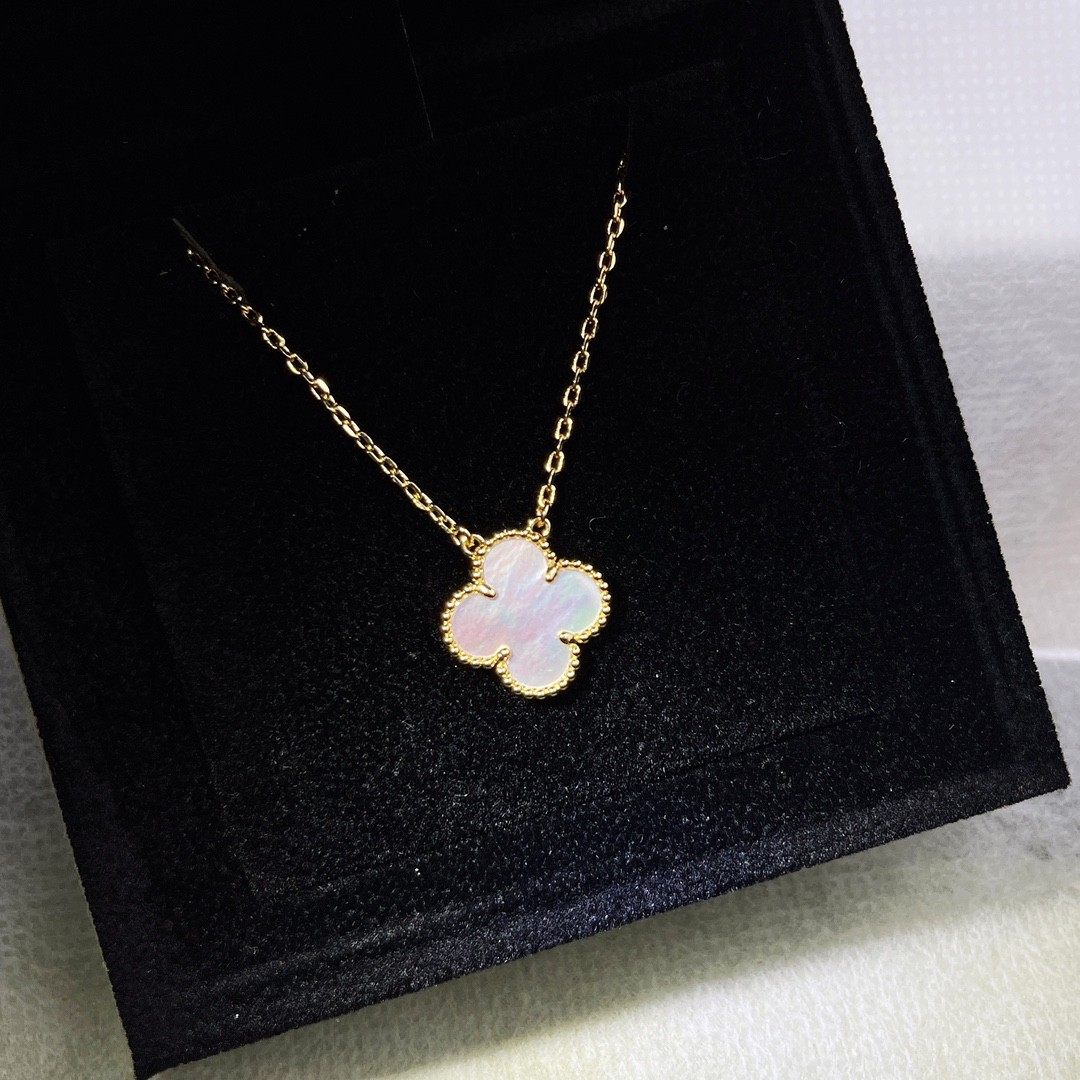 Van Cleef & Arpels necklace-34