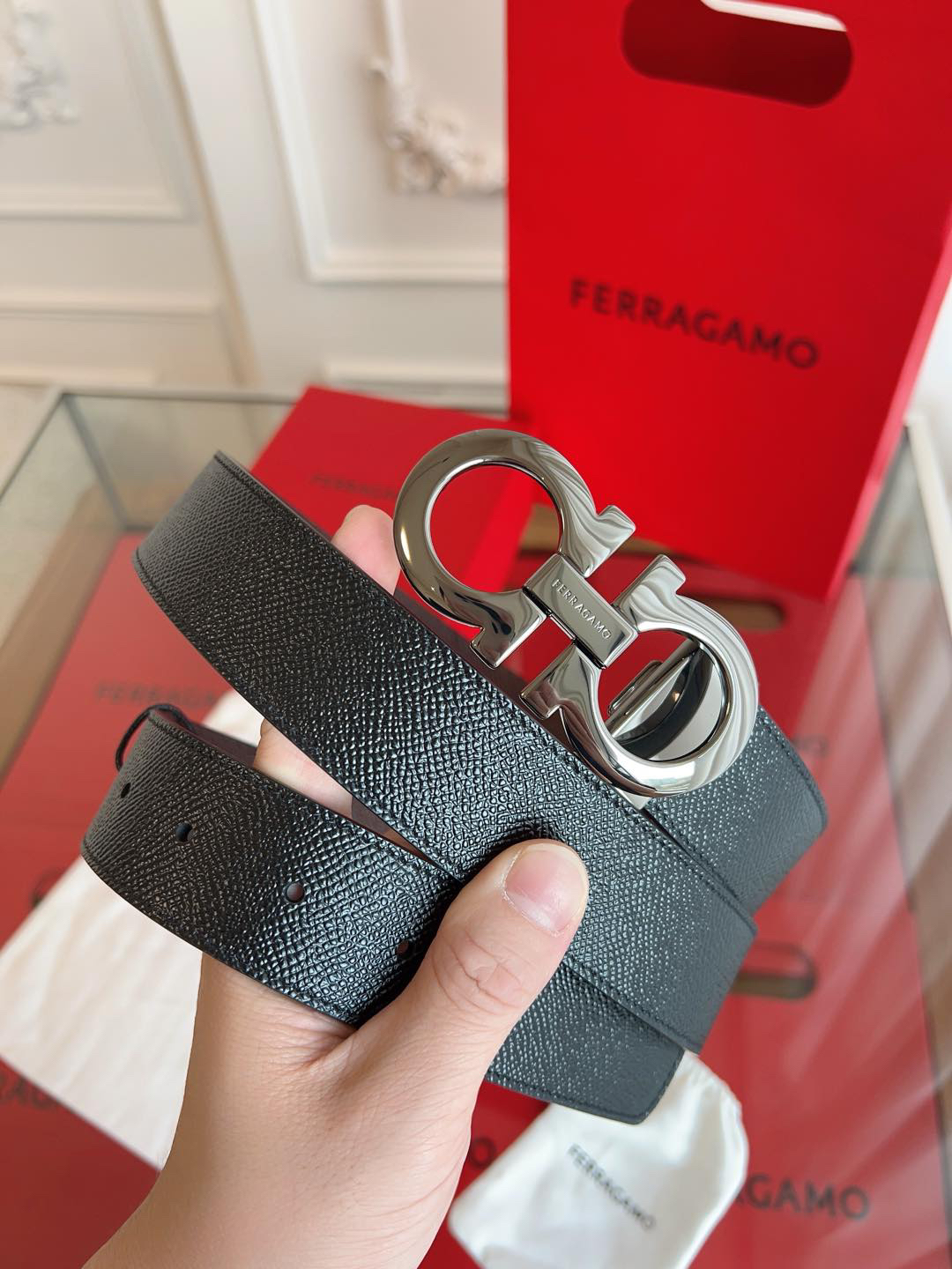 Ferragamo belt-110