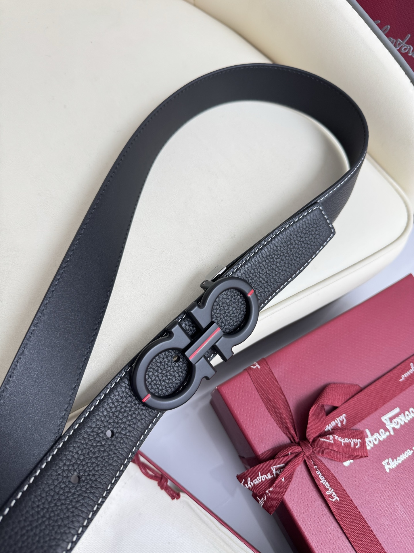 Ferragamo belt-106