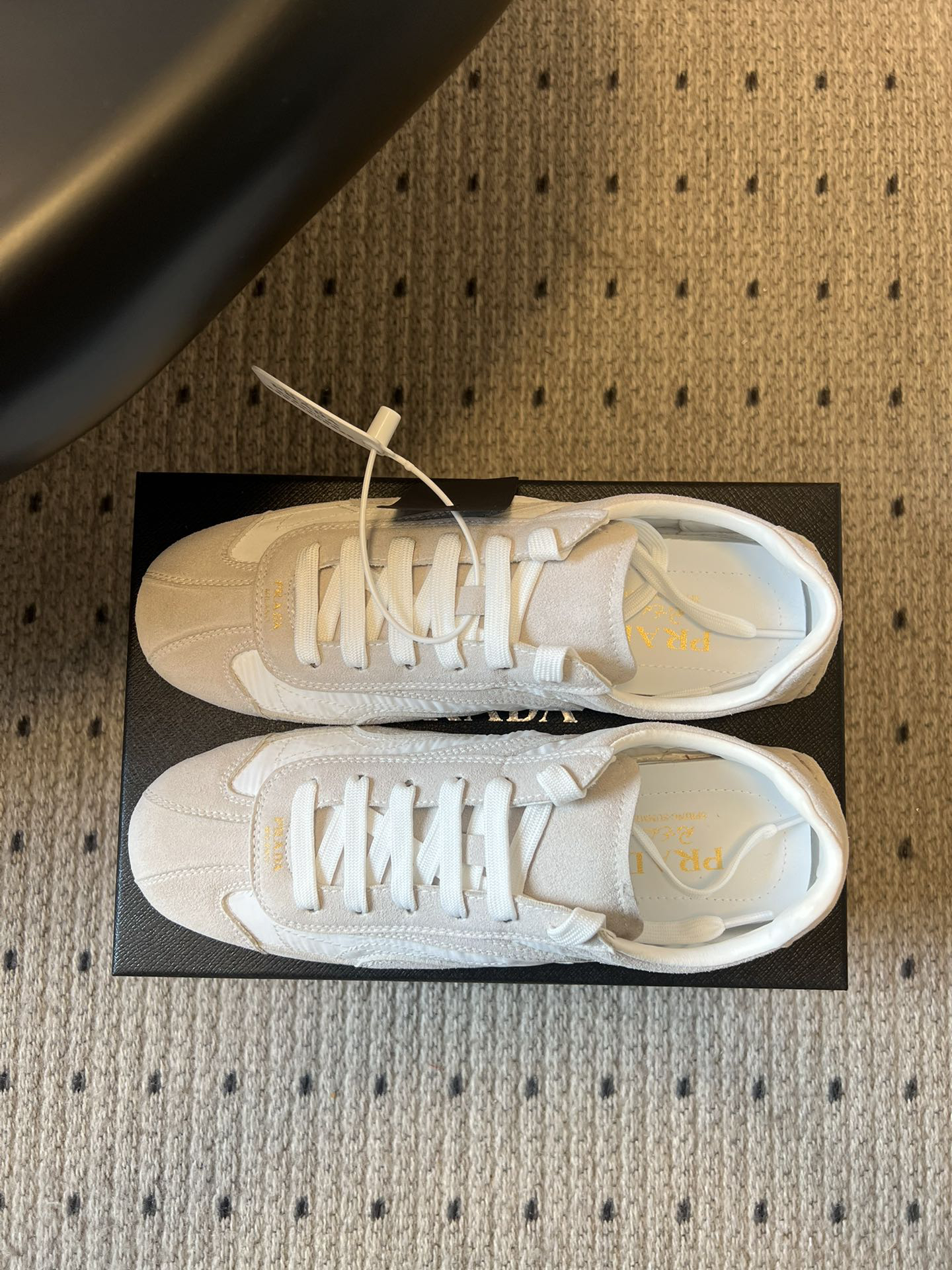 Prada Sneakers-213