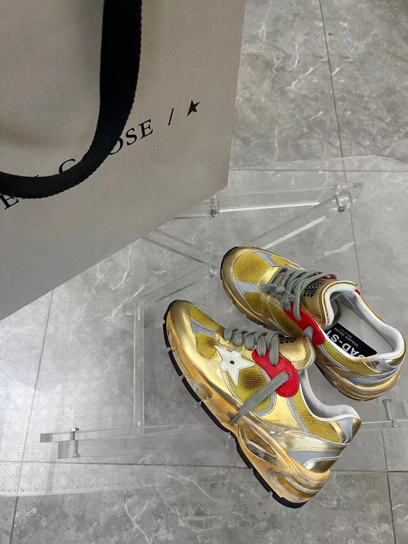 Golden Goose Sneakers-68