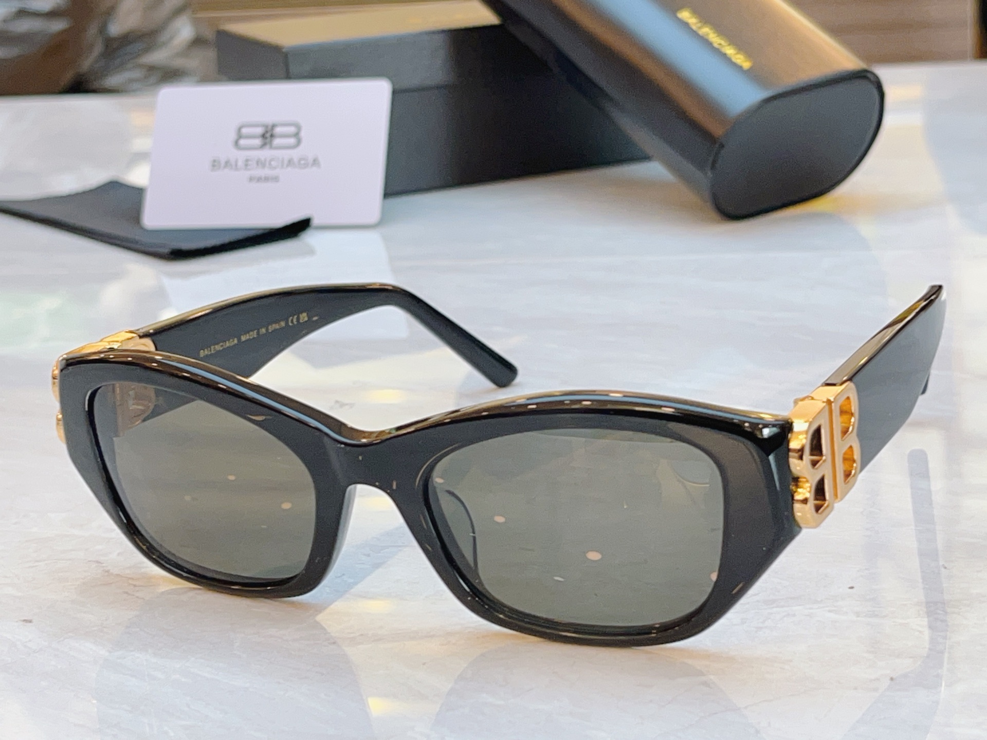 Balenciaga glasses-88