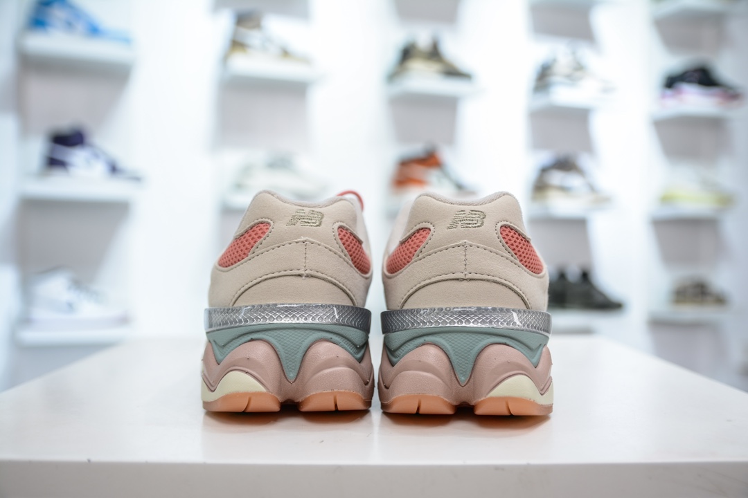 New Balance Sneakers-156