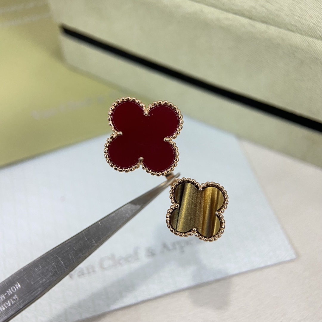 Van Cleef & Arpels ring-15