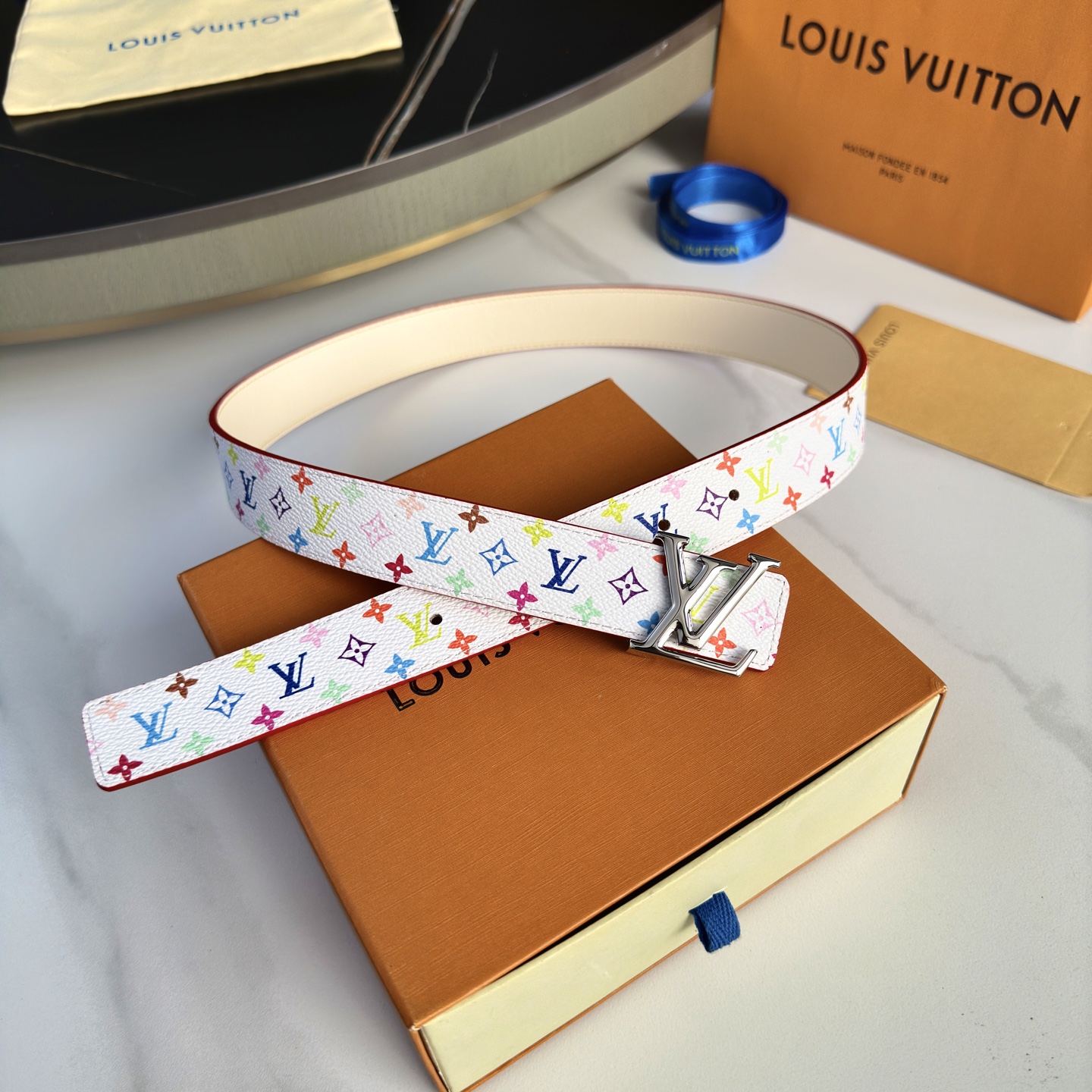 Lv belt-104