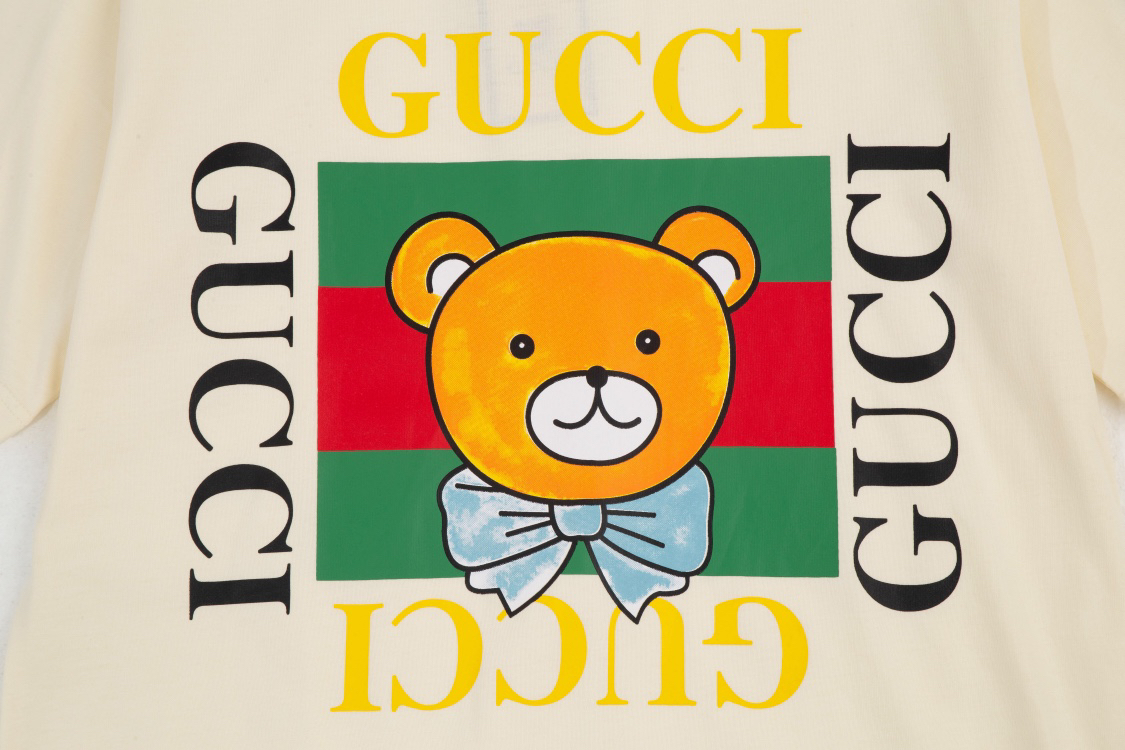 Gucci clothing-52