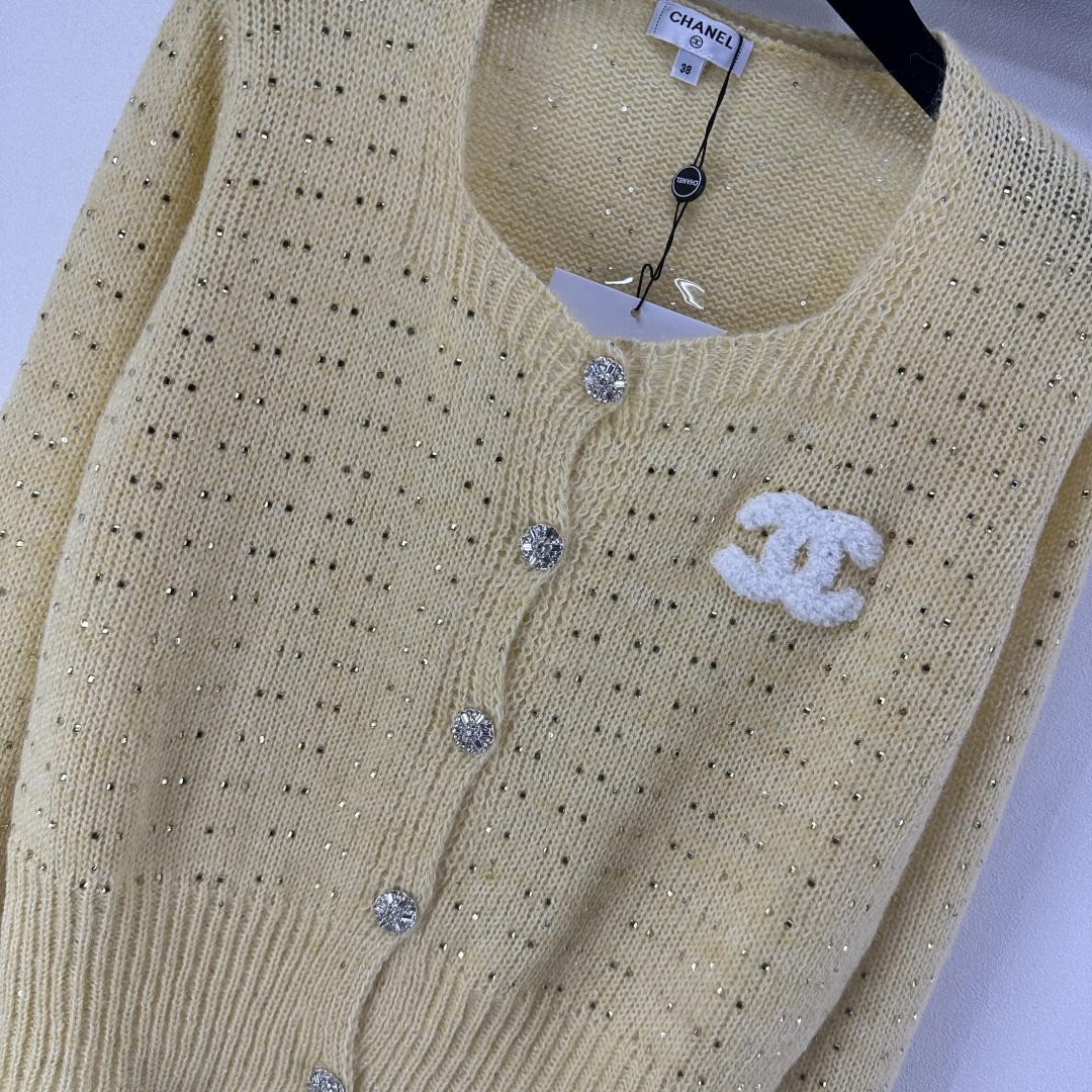 Chanel Clothing-16
