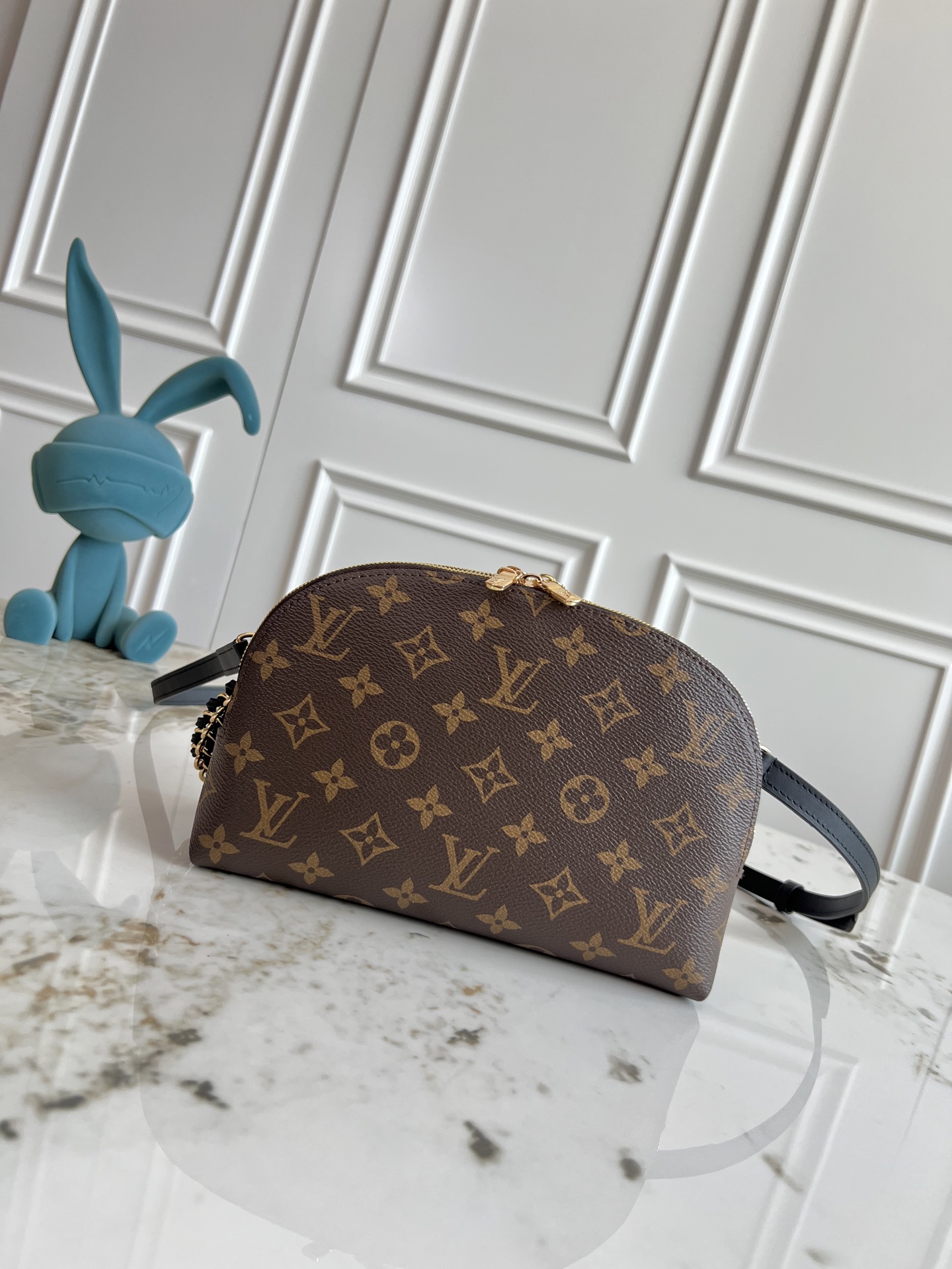 Louis Vuitton Hot New Product-30