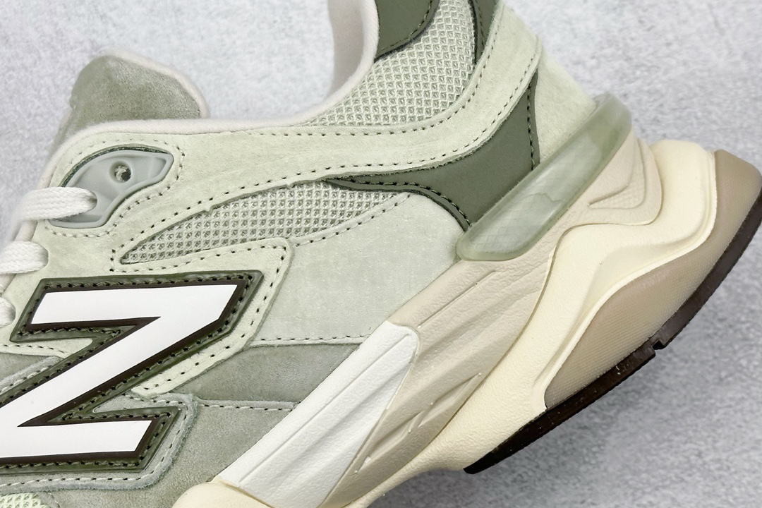 New Balance Sneakers-66