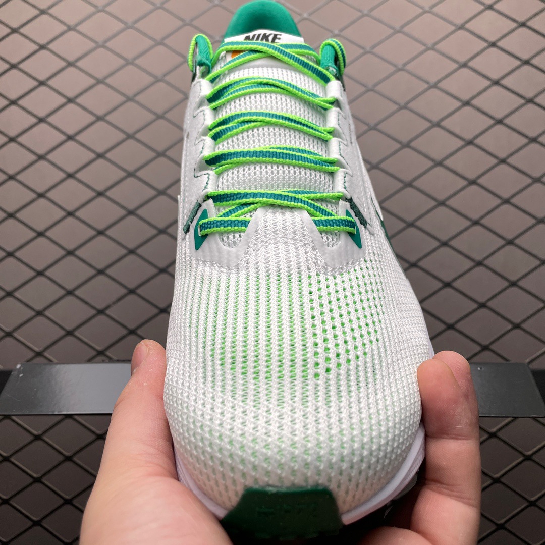 Nike Sneakers-132